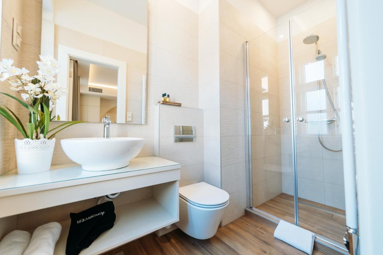 Labashaz Debrecen Bed & Breakfast Luaran gambar