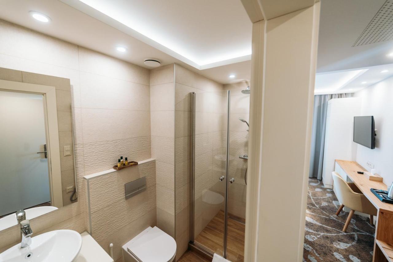 Labashaz Debrecen Bed & Breakfast Luaran gambar